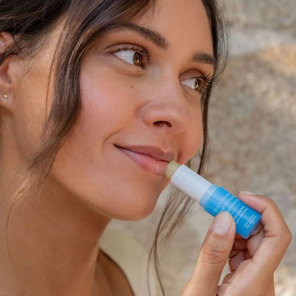 La Rosée Stick lèvres nourrissant au beurre de karité bio rechargeable (4,5 g)