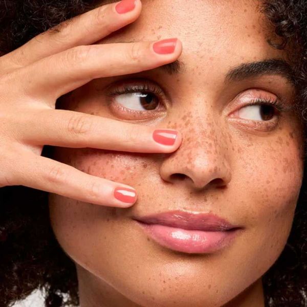 Color Strong Vernis à ongles durcisseur - couleur Corail Light (8 ml)