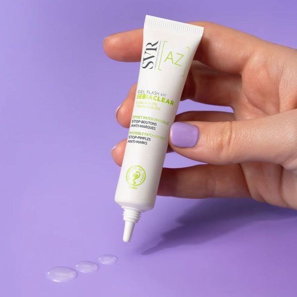 SVR Sebiaclear Gel Flash 4H effet patch invisible stop-boutons anti-marques (15 ml)