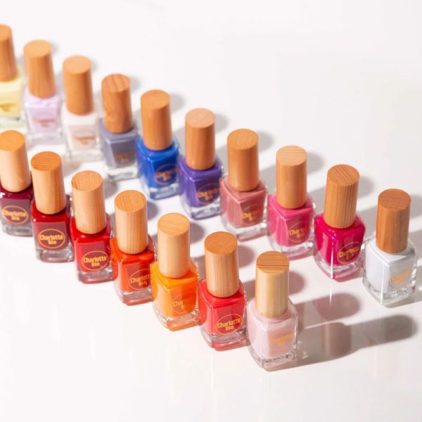 Charlotte Bio Le Vernis à Ongles vegan et green - Rouge Bordeaux (10 ml)