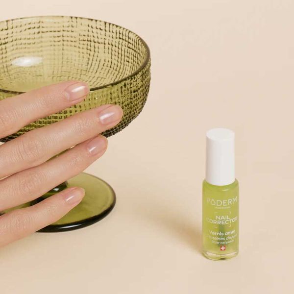 Poderm Professionnal Nail Corrector Vernis Amer aux protéines de pois, anti-rongement (8 ml)