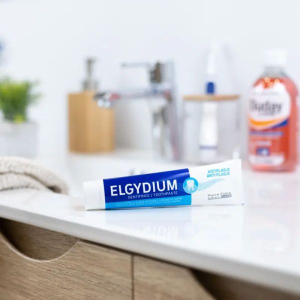 Elgydium Dentifrice Antiplaque, réduit la plaque dentaire & reminéralise (75 ml)