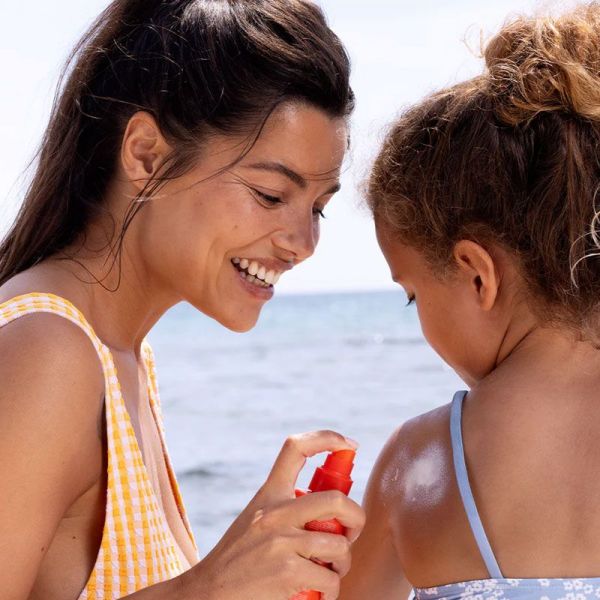 SVR Sun Secure Spray SPF50+ hydratant, ultra-léger et invisible (200 ml)