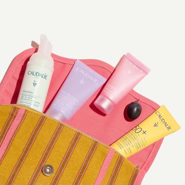 Trousse de voyage Les Essentiels de l'Été de Caudalie x Maria de la Orden (4 produits)
