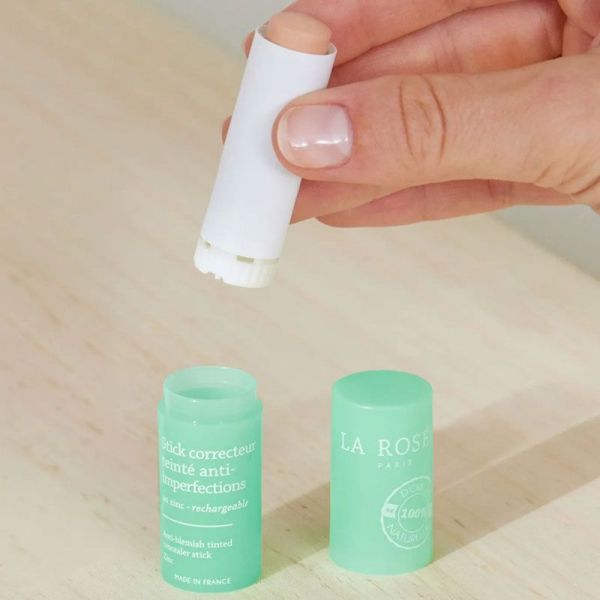 La Rosée Stick Correcteur Teinté anti-imperfections au zinc rechargeable (5,5 g)