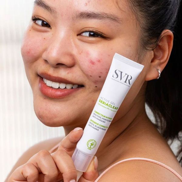 SVR Sebiaclear Gel Active correcteur intensif boutons, points noirs, anti-marques (40 ml)