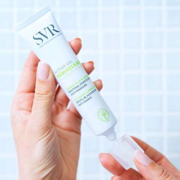 SVR Sebiaclear Gel Active correcteur intensif boutons, points noirs, anti-marques (40 ml)