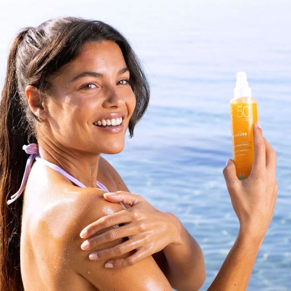 SVR Sun Secure Eau Solaire SPF50+ protectrice biodégradable (200 ml)