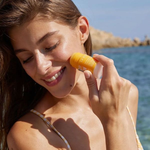 La Rosée Stick solaire SPF 50 à l'huile d'abricot bio (15 ml)