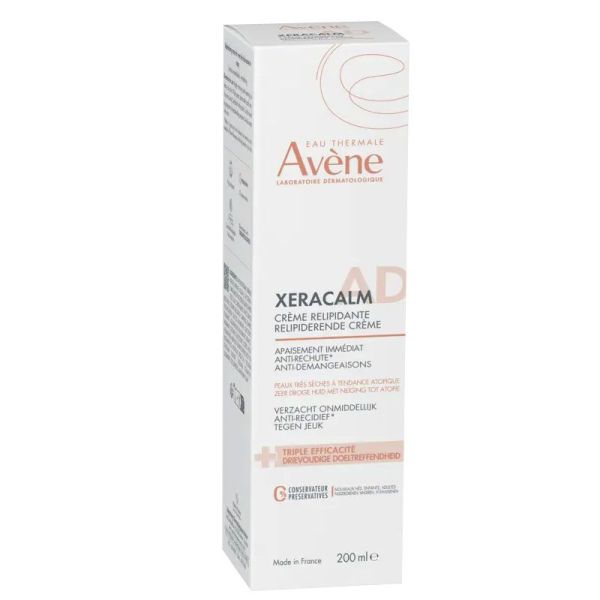 Xeracalm AD Crème Relipidante apaisante, anti-rechute, anti-démangeaisons (200 ml)